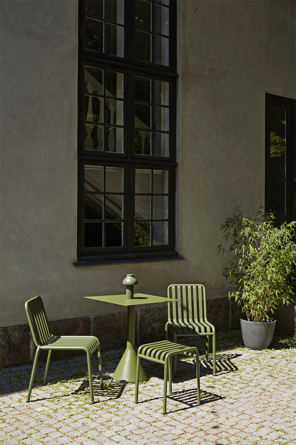 Palissade Chair-Olive powder coated