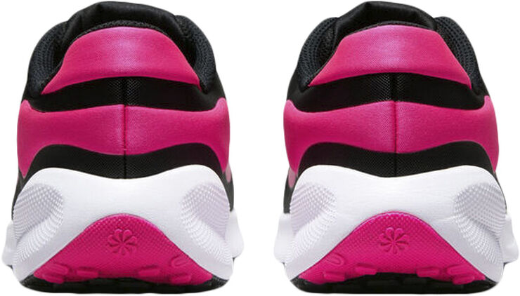 Revolution 7 sneakers