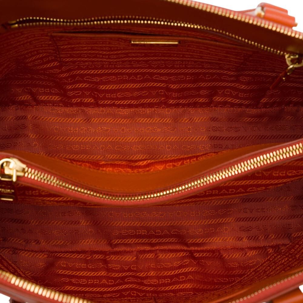 Prada Promenade