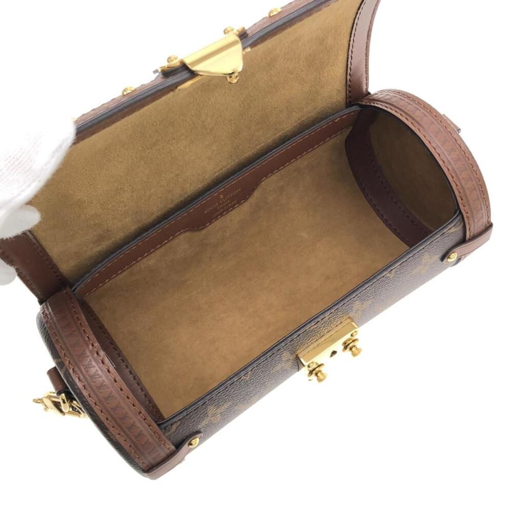 Louis Vuitton Shoulder Bags