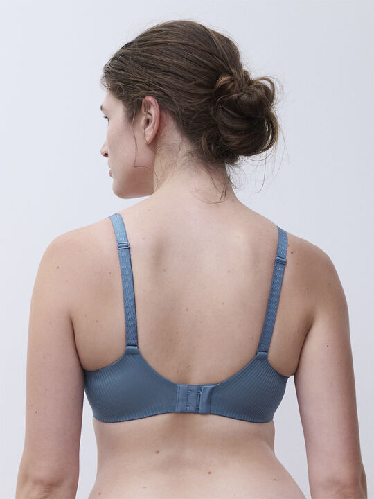 Legend T-shirt Plunge Bra