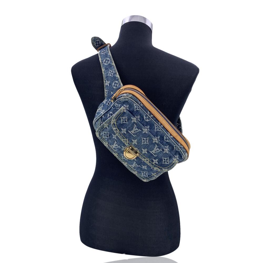 Louis Vuitton Crossbody Bag