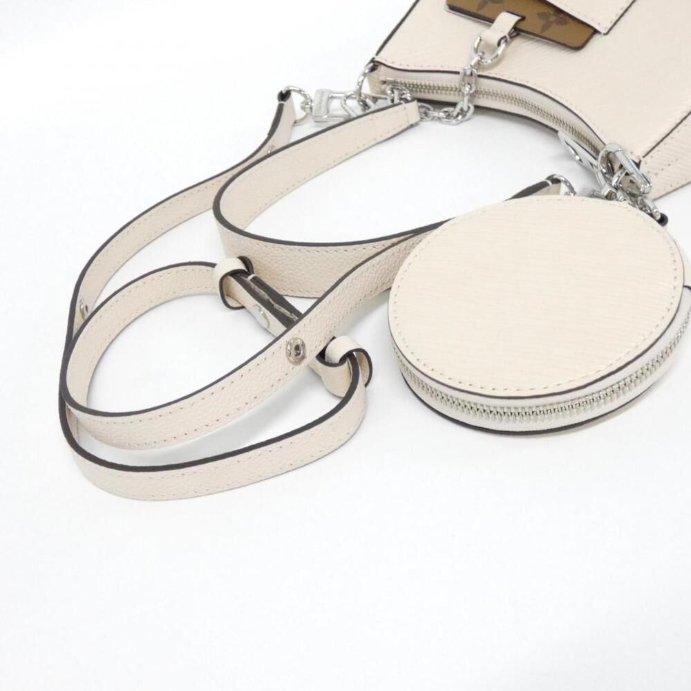 Louis Vuitton Shoulder Bags