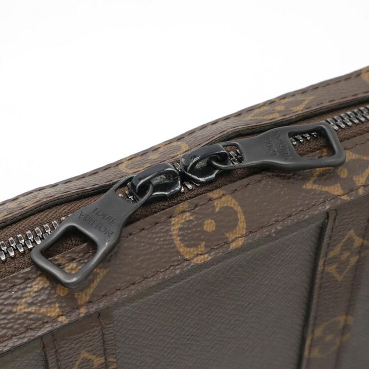 Louis Vuitton Crossbody Bag