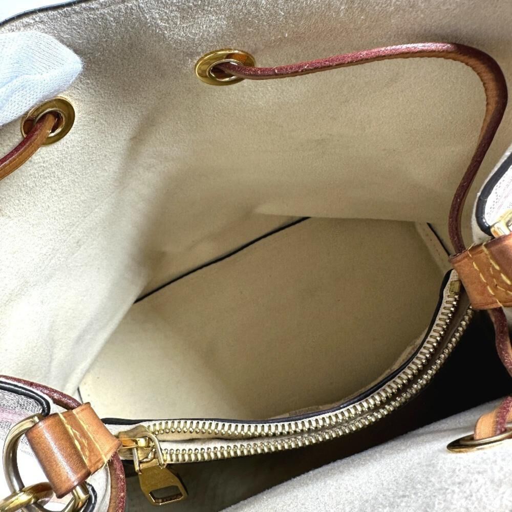 Louis Vuitton Neoneo