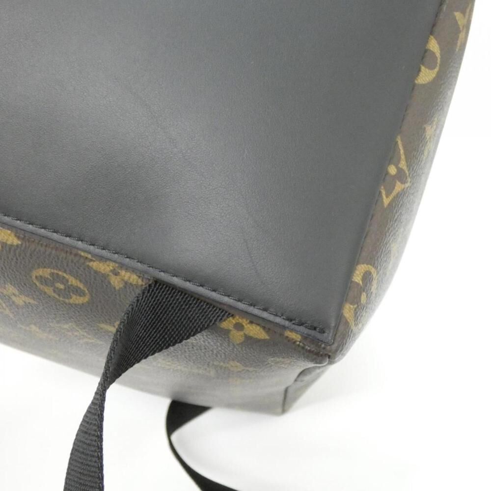Louis Vuitton Discovery Backpack