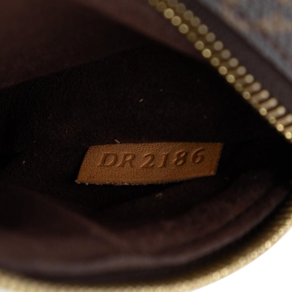 Louis Vuitton Pochette M&eacute;tis