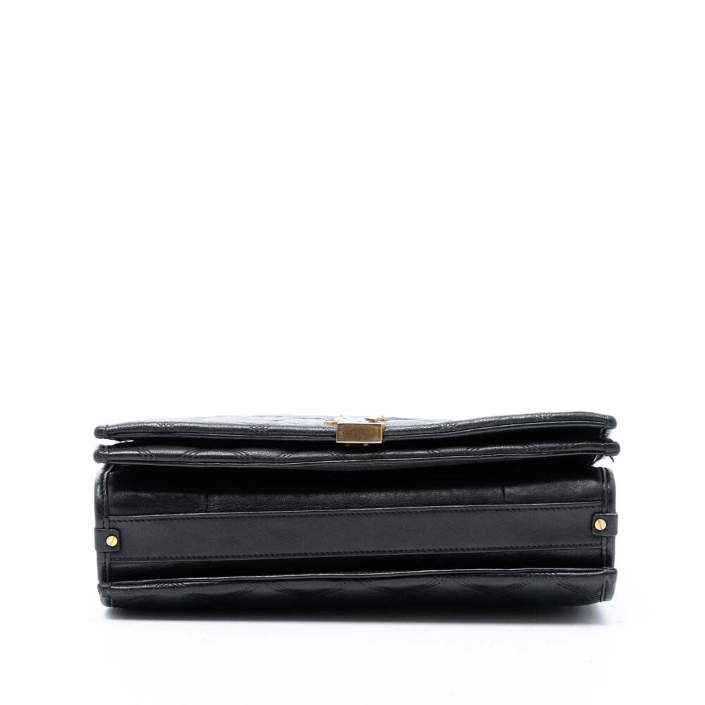 Yves Saint Laurent Shoulder Bag