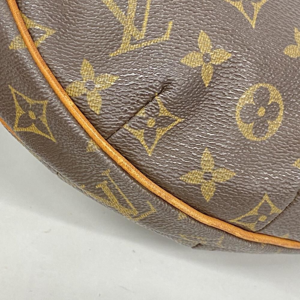 Louis Vuitton Croissant
