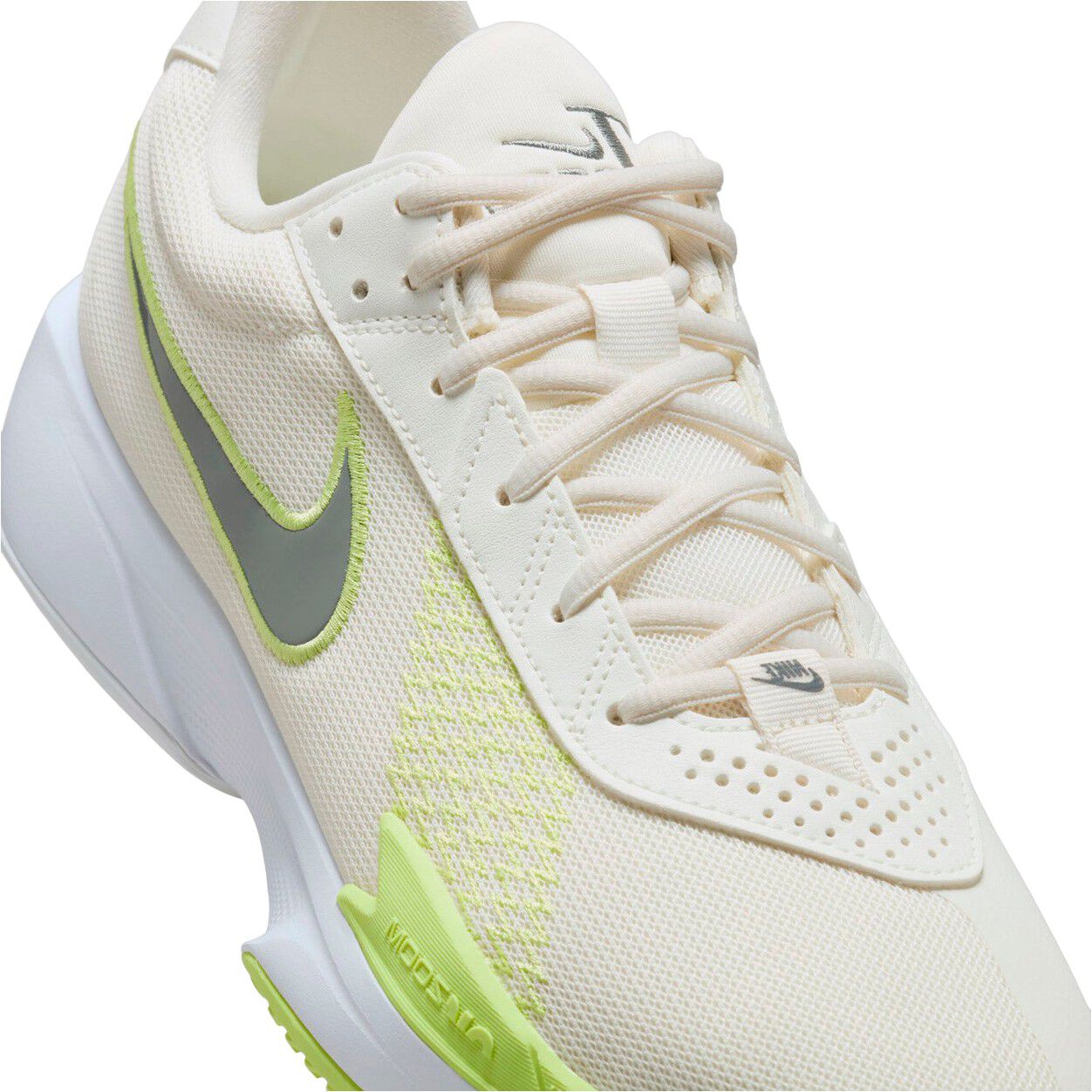 G.T. CUT ACADEMY BASKETBALL SNEAKERS