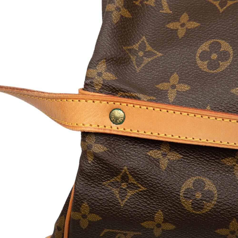 Louis Vuitton Saumur