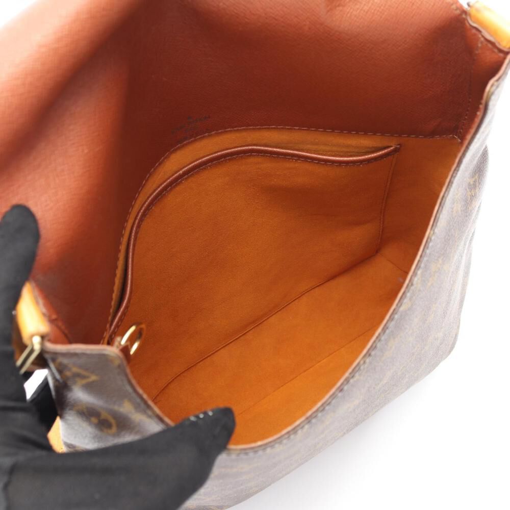 Louis Vuitton Musette Salsa