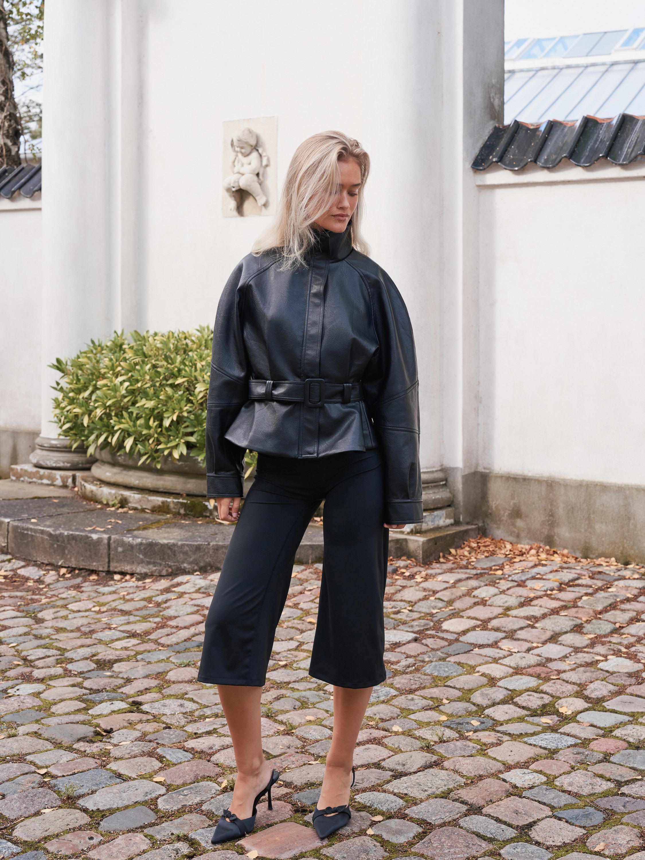 Lauri Wide Capri Pants