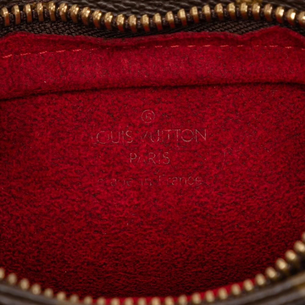 Louis Vuitton Clutch