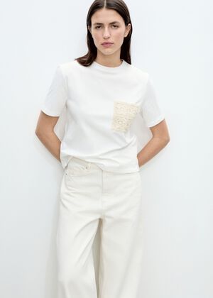Crochet embroidered t-shirt