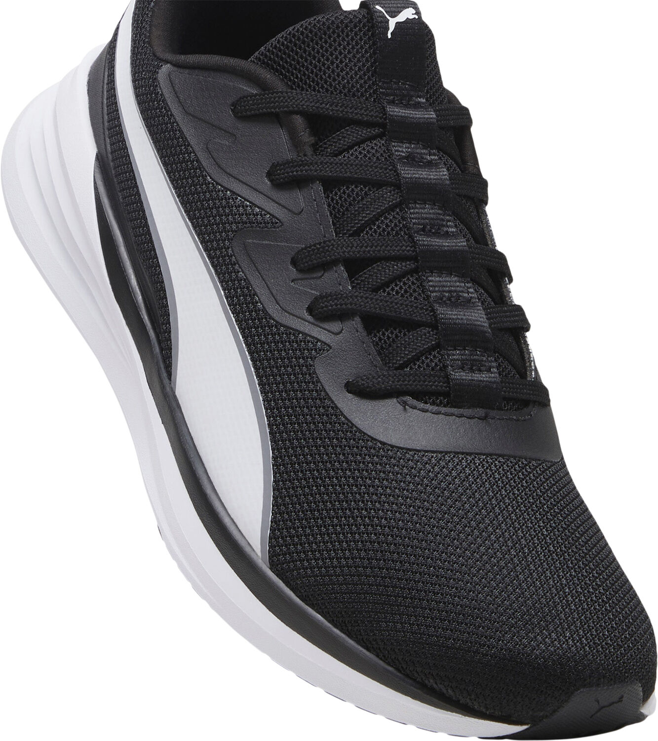 Night Runner V3 Sneakers