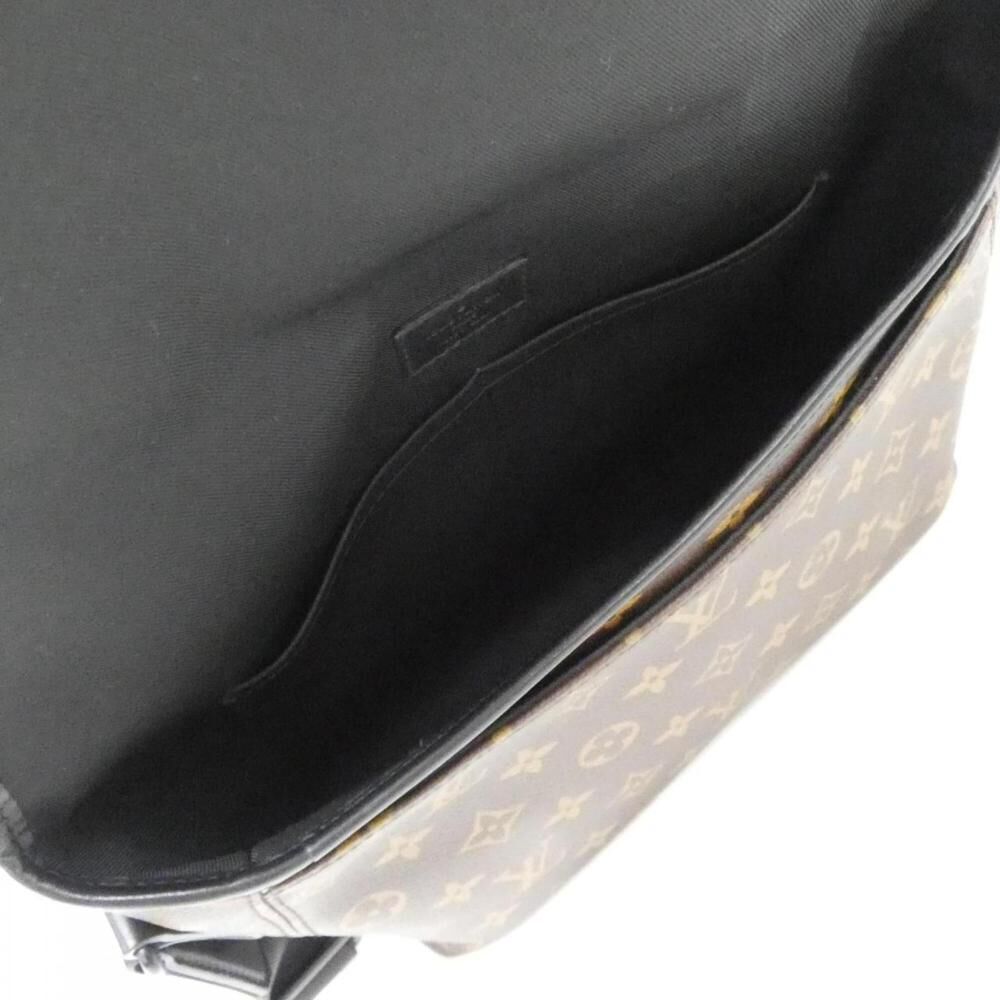 Louis Vuitton Shoulder Bags