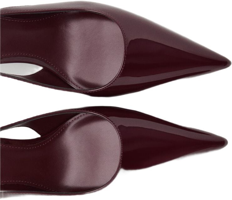 SHOES. -- NECKB