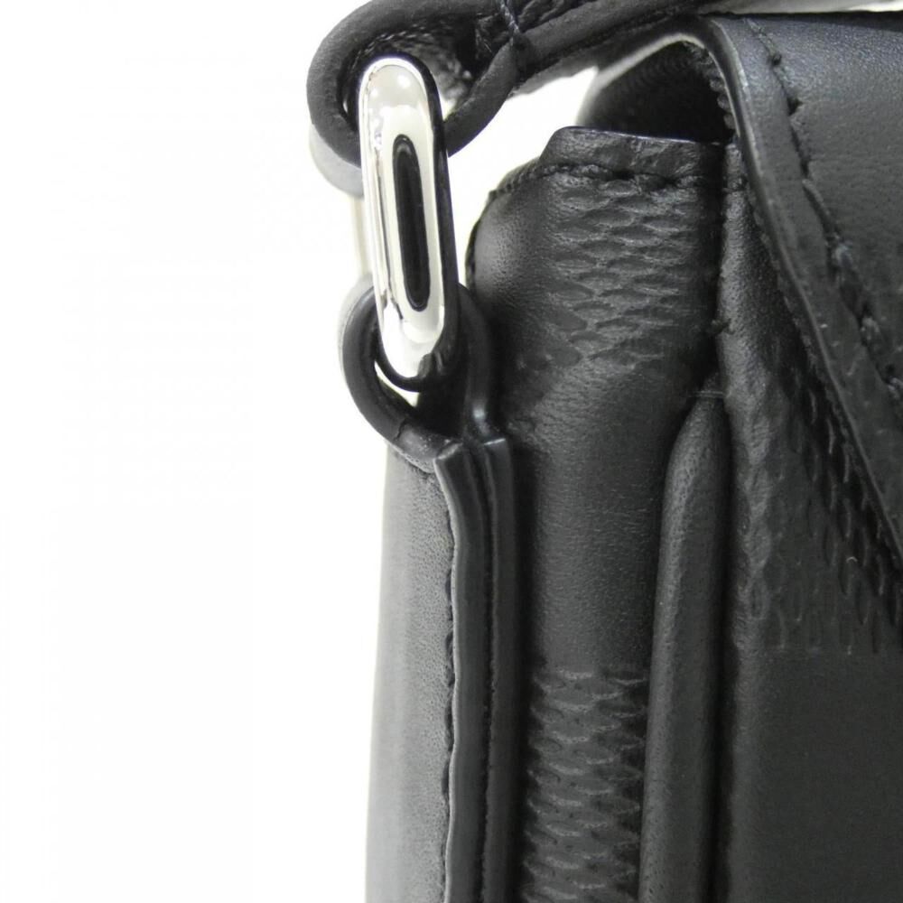 Louis Vuitton Messenger