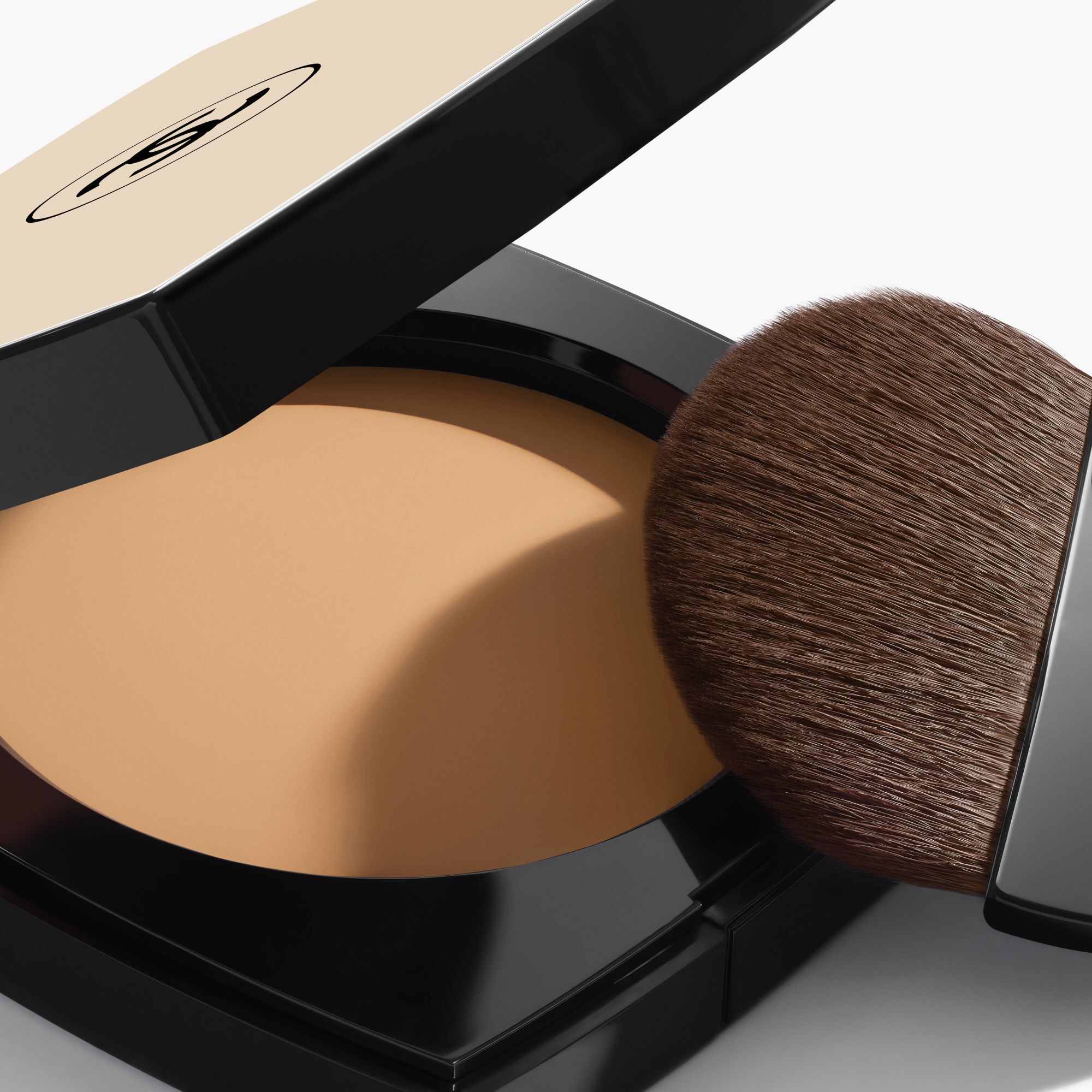 PUDDER FOR EN NATURLIG SUND GL&Oslash;D