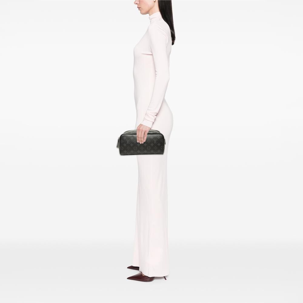 Louis Vuitton Clutch