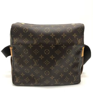 Louis Vuitton Messenger
