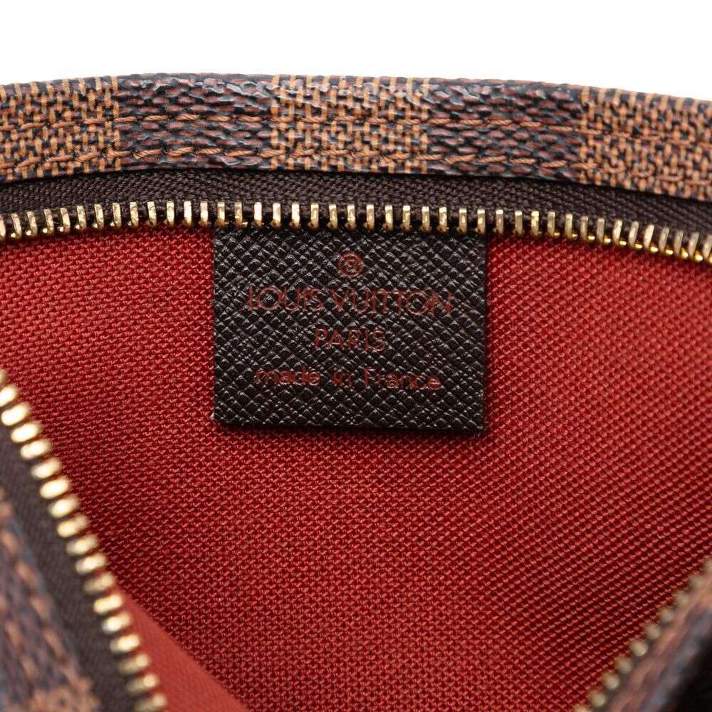 Louis Vuitton Shoulder Bags