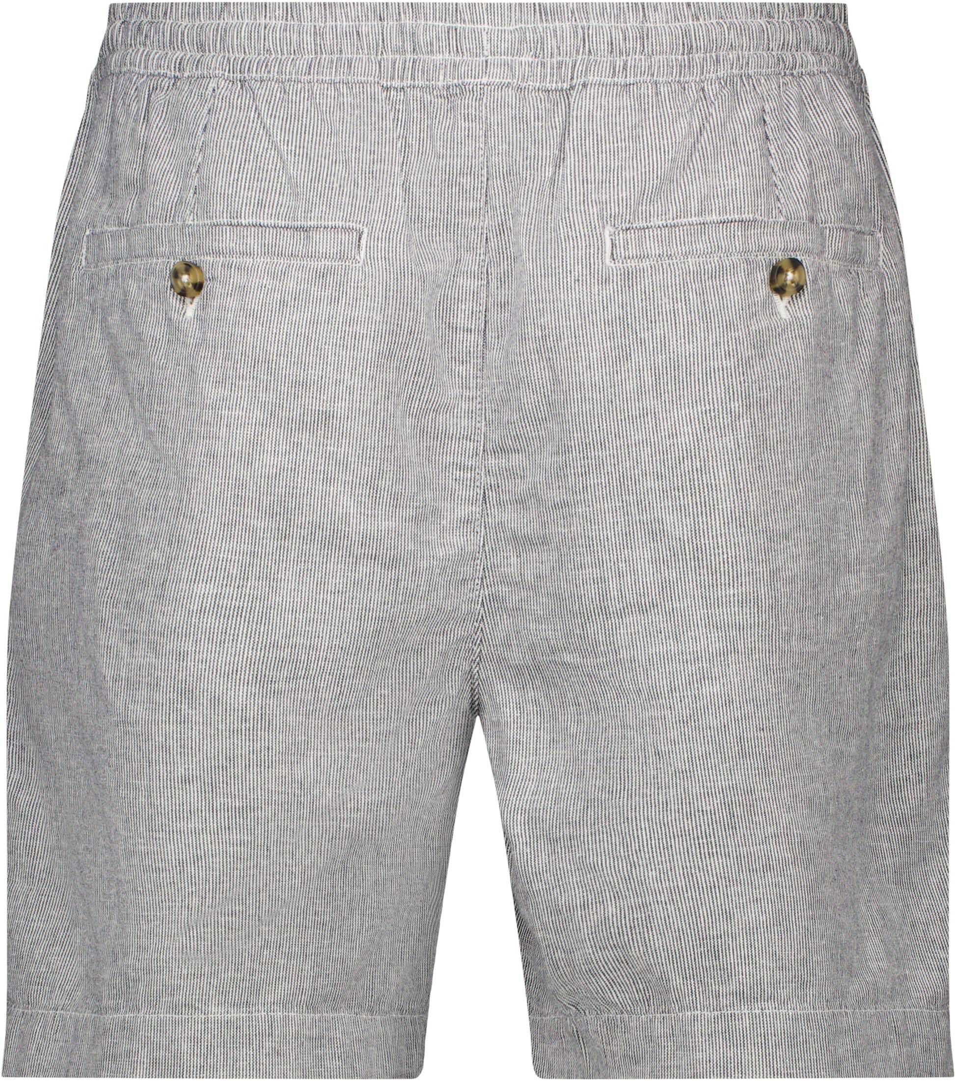 Calle Shorts