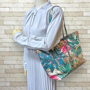 Salvatore Ferragamo Tote