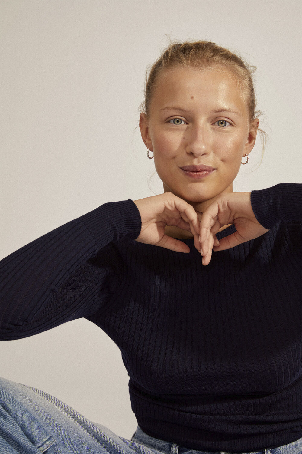 EDDY recycled organic shaped medium hoops silver-plated