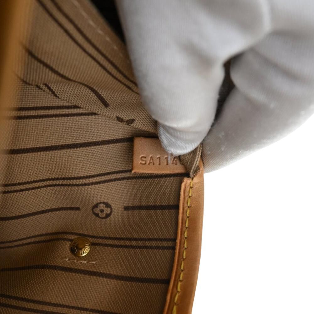 Louis Vuitton Neverfull