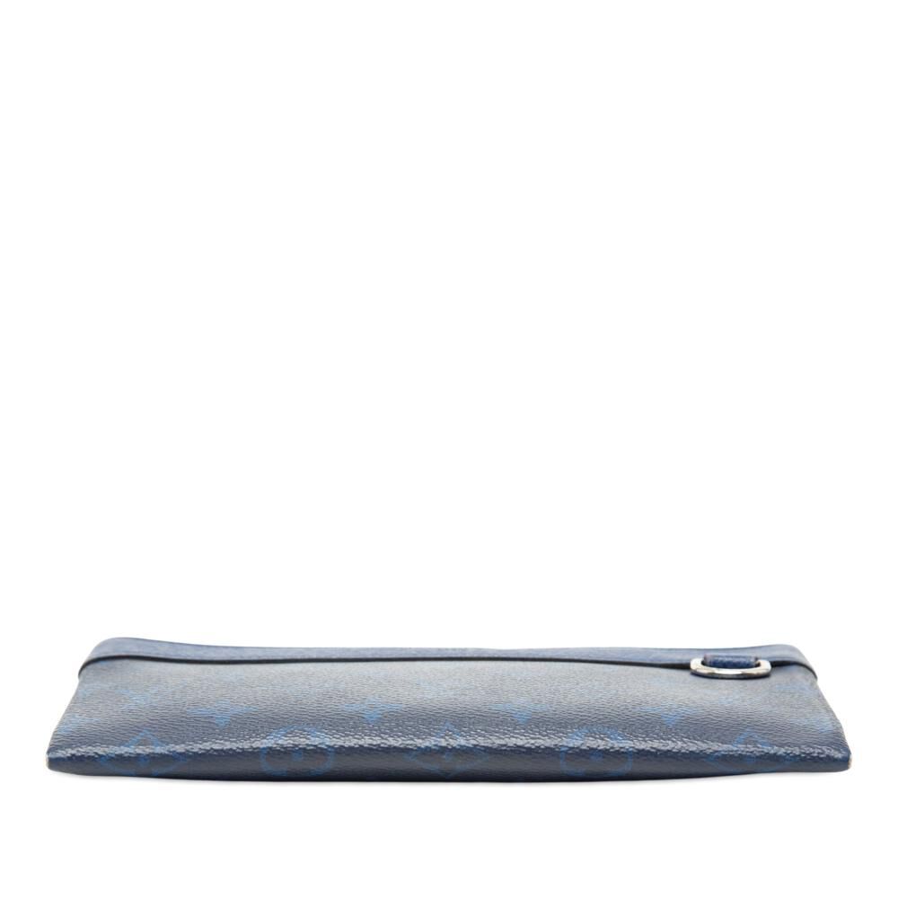 Louis Vuitton Clutch