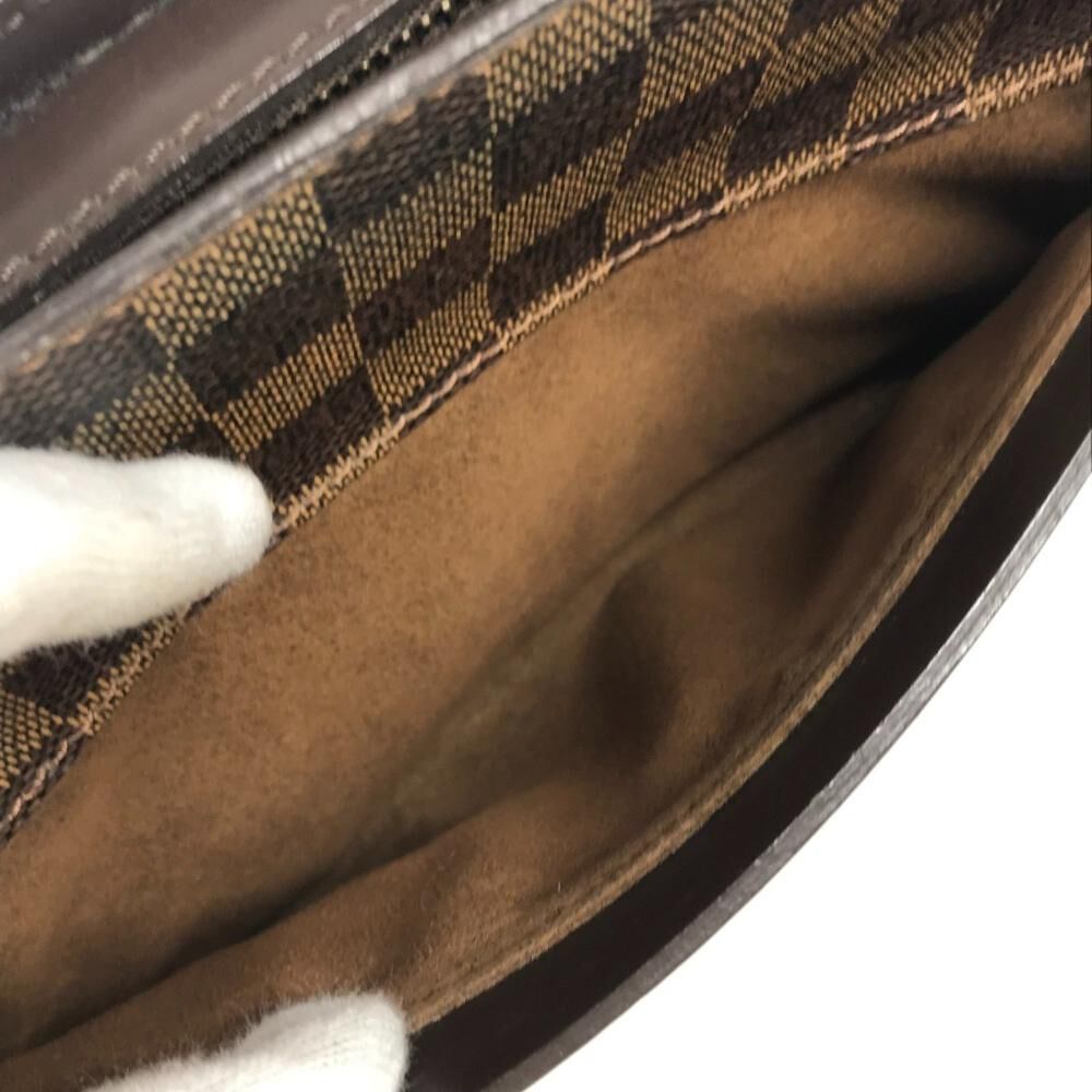 Louis Vuitton Clutch
