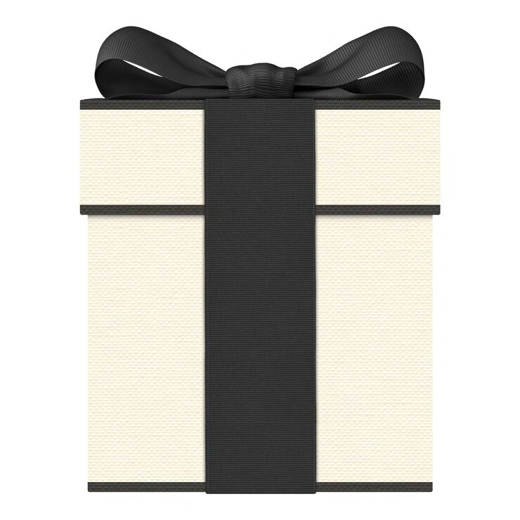 Cypress & Grapevine Scented Classic Candle