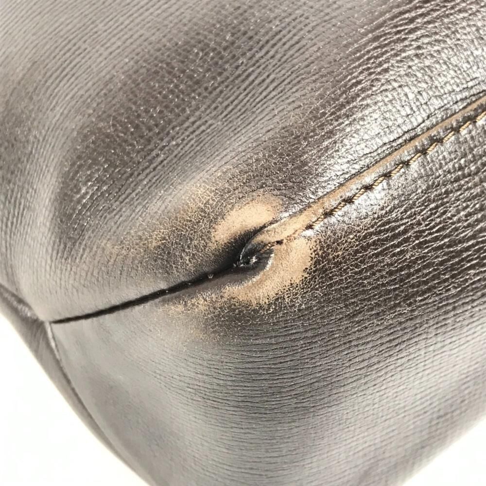 Louis Vuitton Messenger