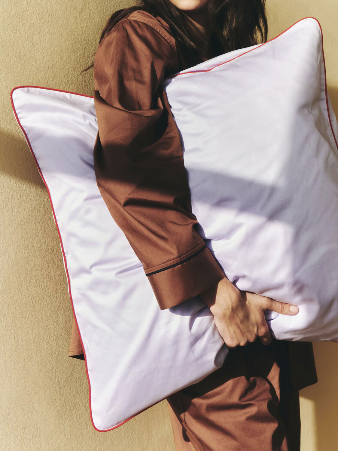 Outline Pillow Case-W63 x L60-Laven