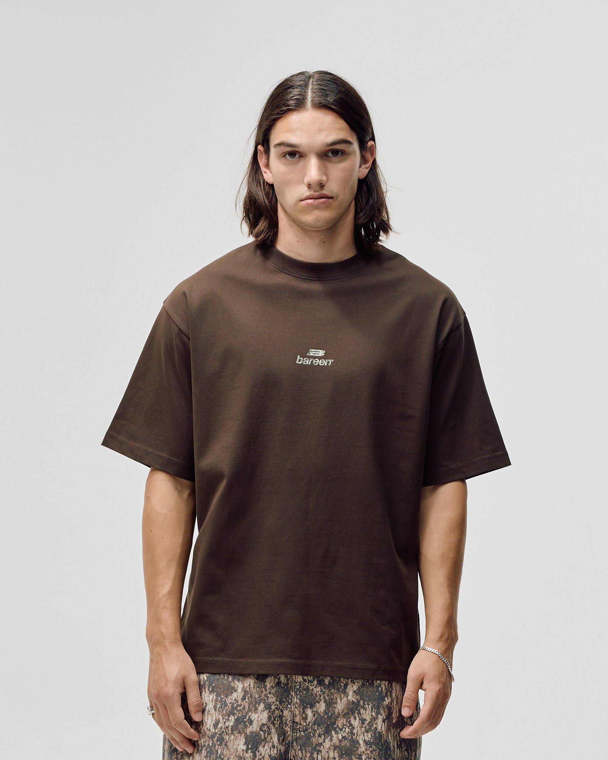 AW26 LOGO BOX FIT