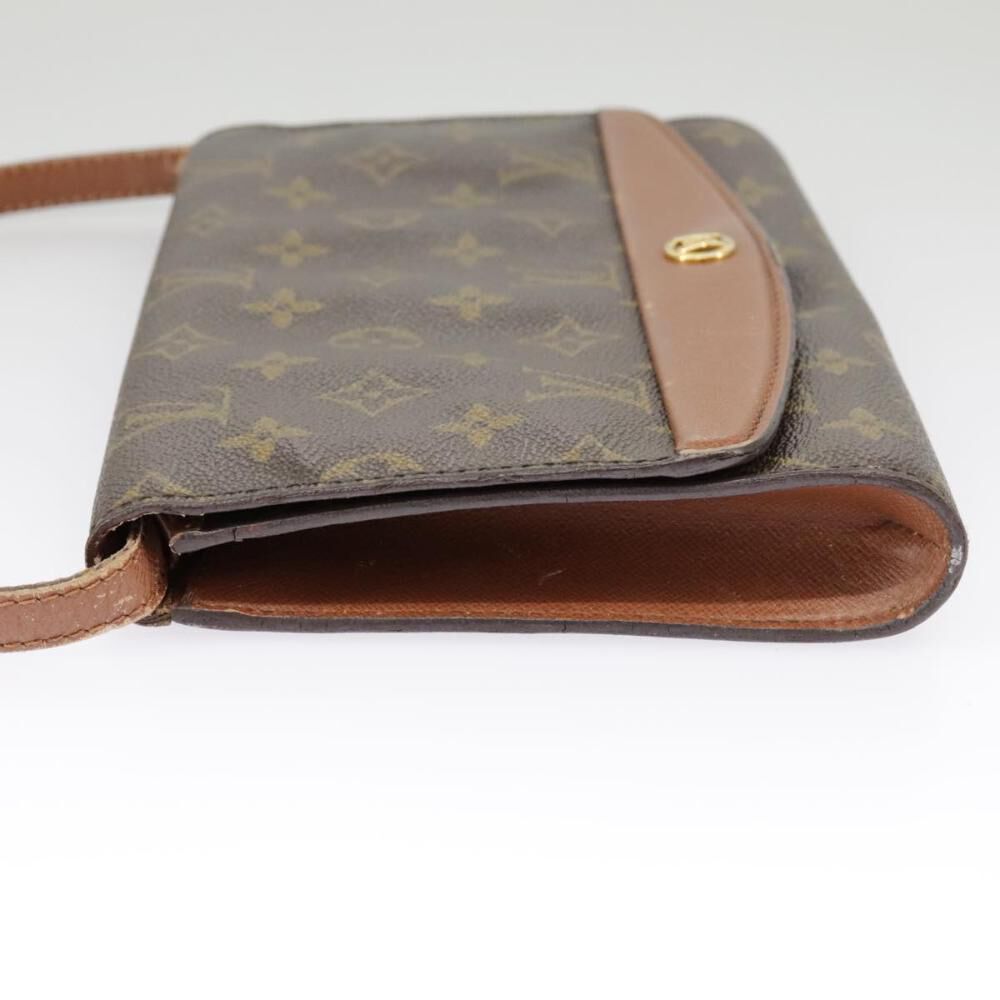 Louis Vuitton Shoulder Bags
