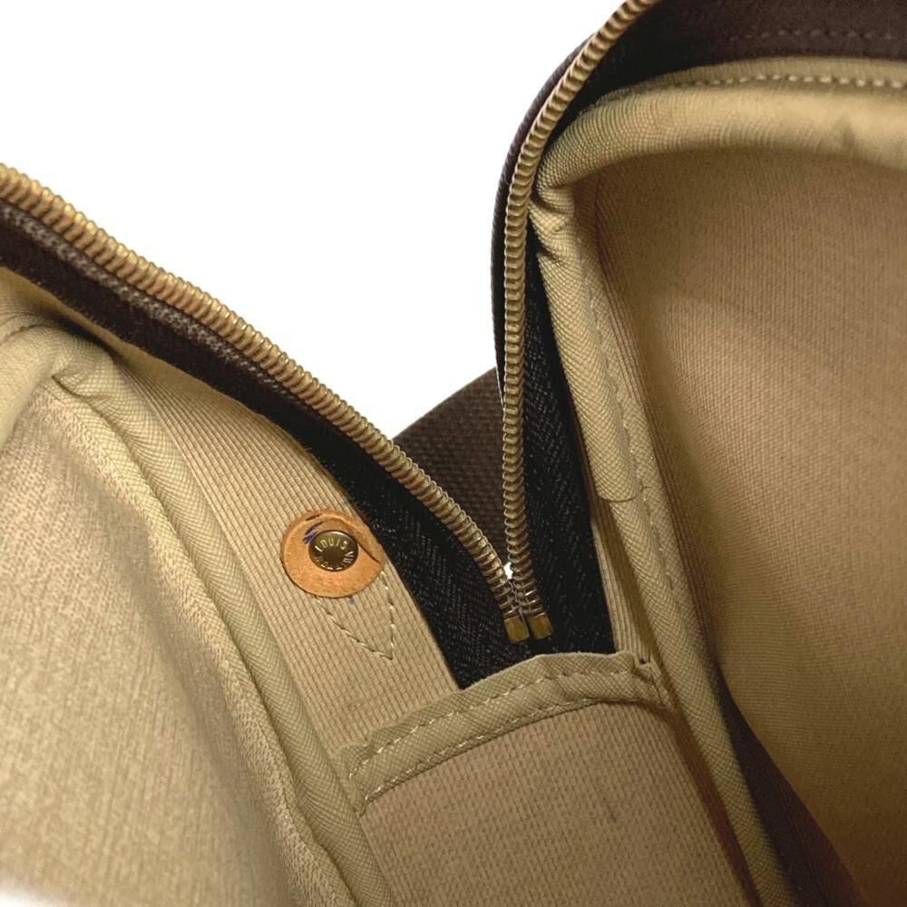 Louis Vuitton Reporter