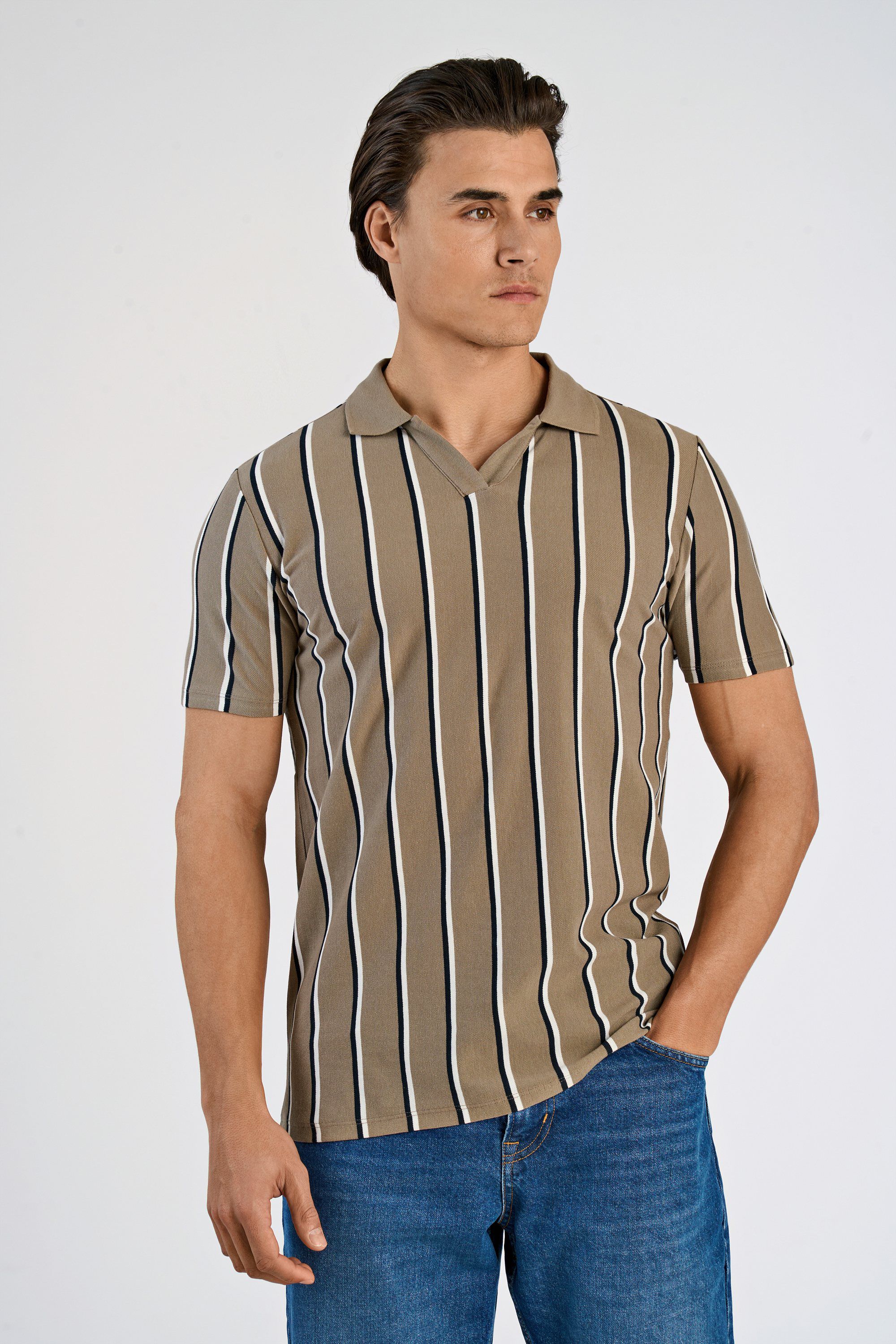 Striped piqu&eacute; polo shirt S/S