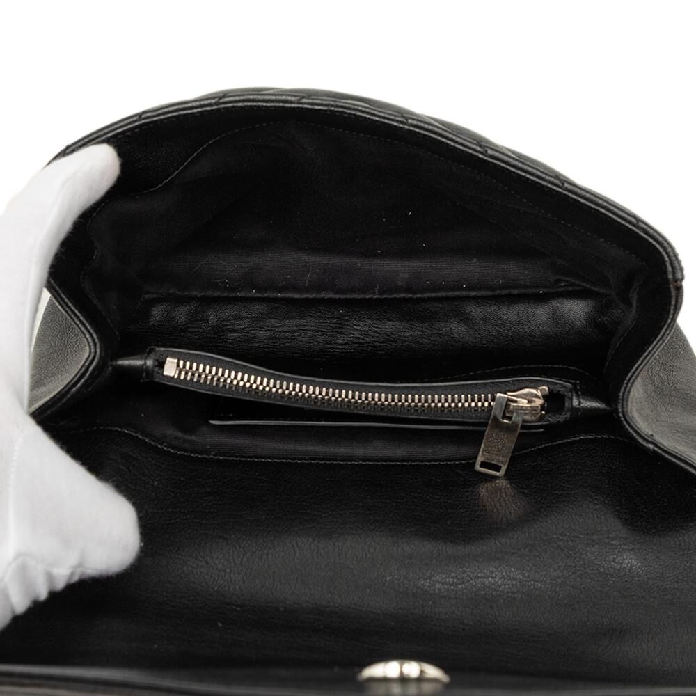 Yves Saint Laurent Shoulder Bag