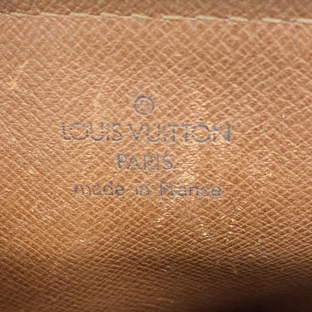 Louis Vuitton Papillon