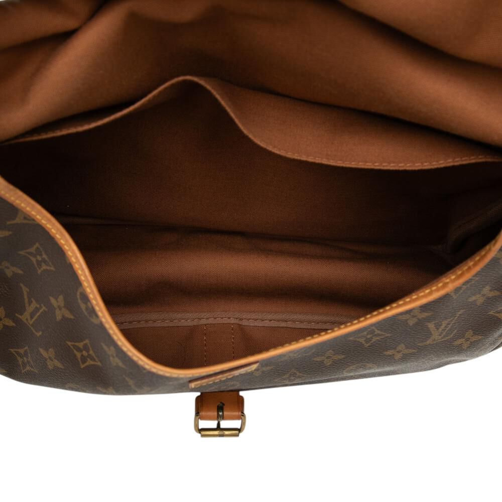 Louis Vuitton Saumur