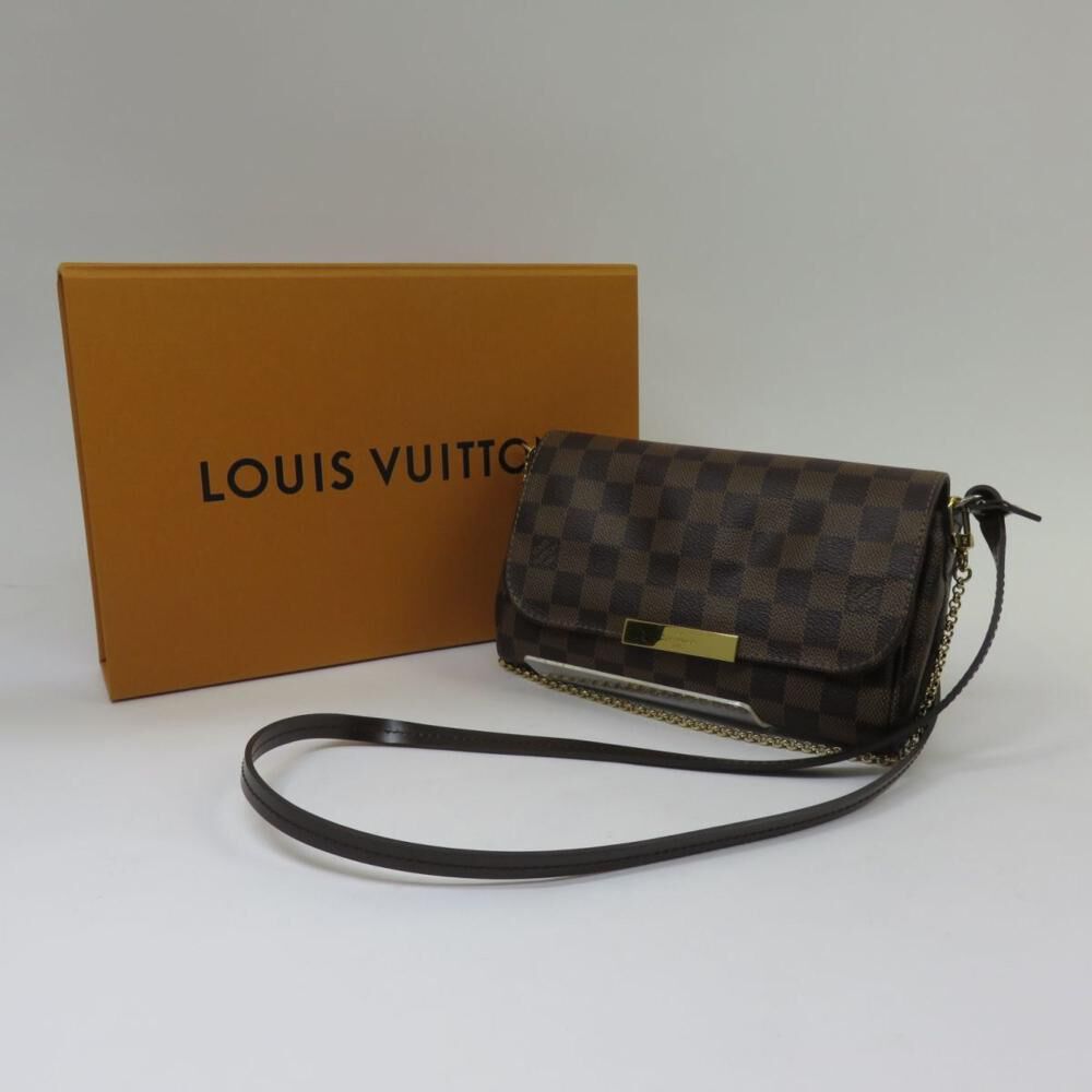 Louis Vuitton Shoulder Bags