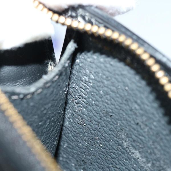 Louis Vuitton Poche Toilette