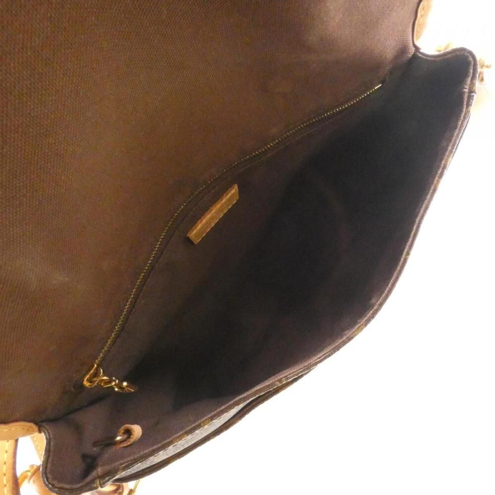 Louis Vuitton Menilmontant