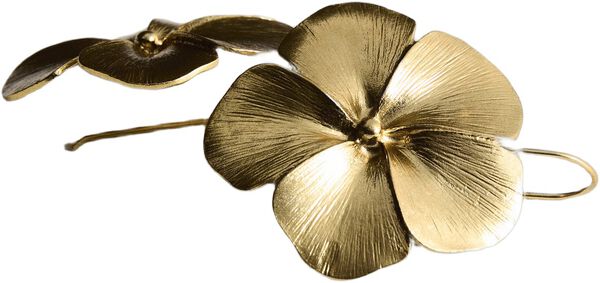 Flower design earrings