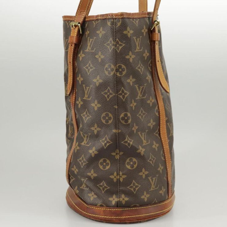 Louis Vuitton Shoulder Bags