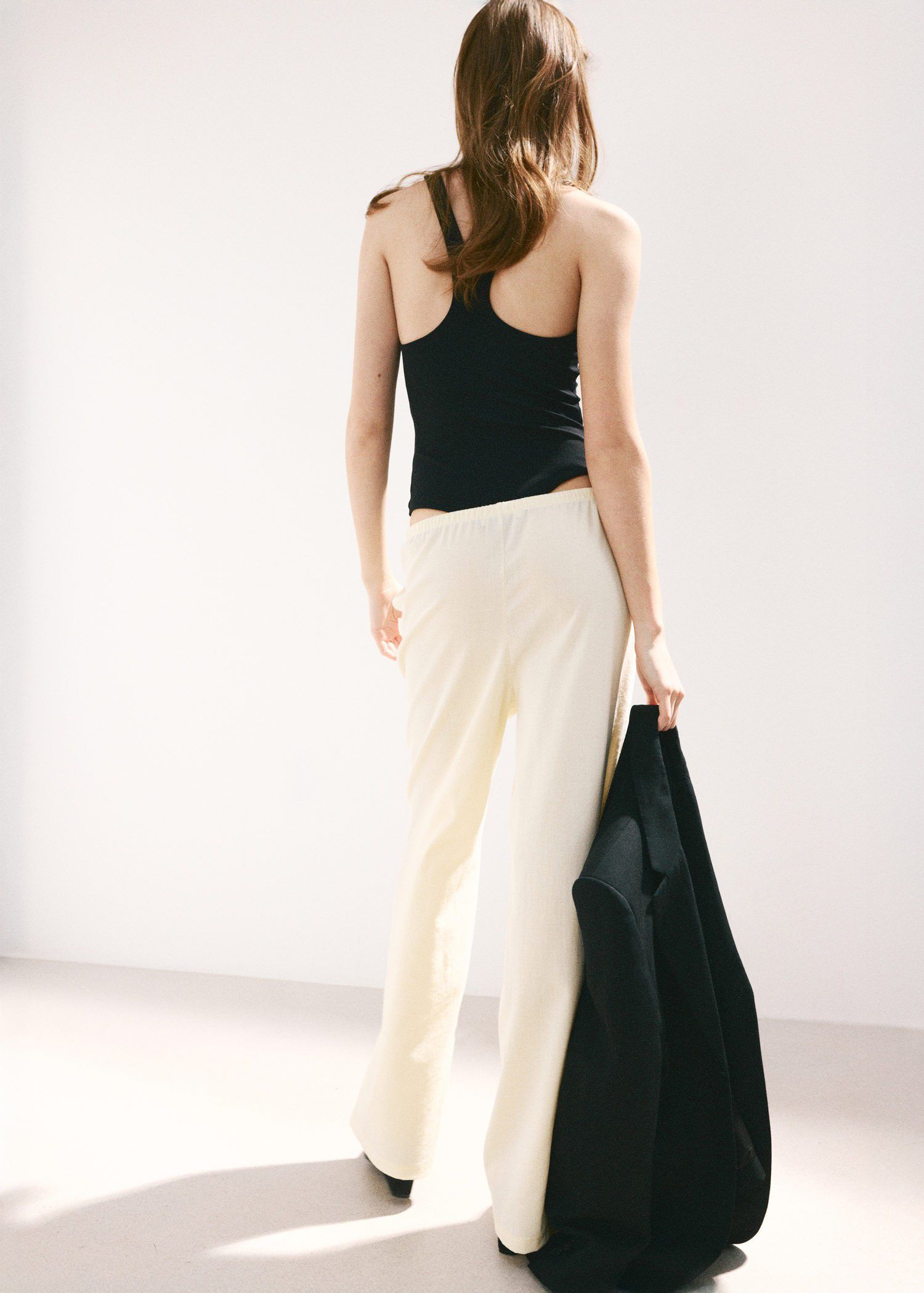 Straight mid-rise trousers