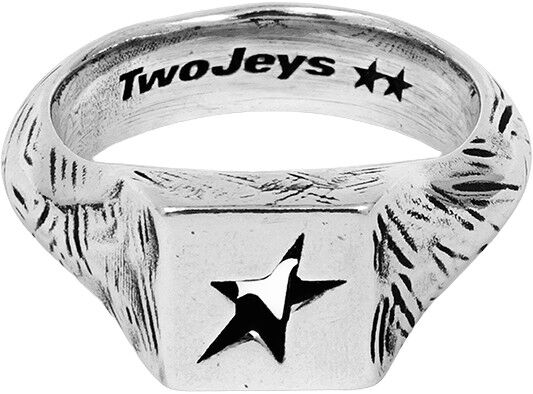 Hollow Star Ring